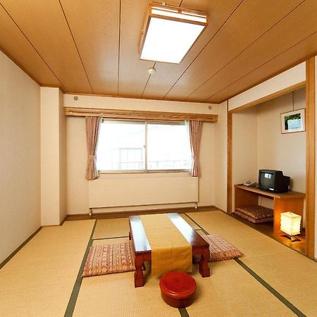 Hotel Mount Shiga Яманути Экстерьер фото