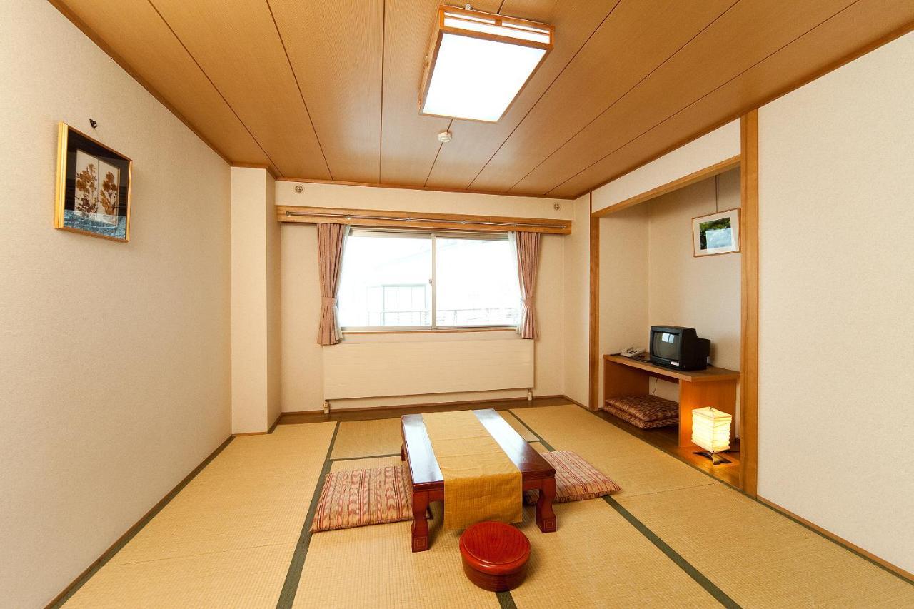 Hotel Mount Shiga Яманути Экстерьер фото