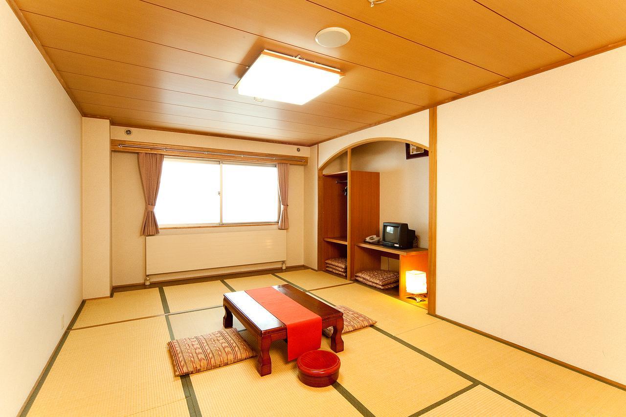 Hotel Mount Shiga Яманути Экстерьер фото