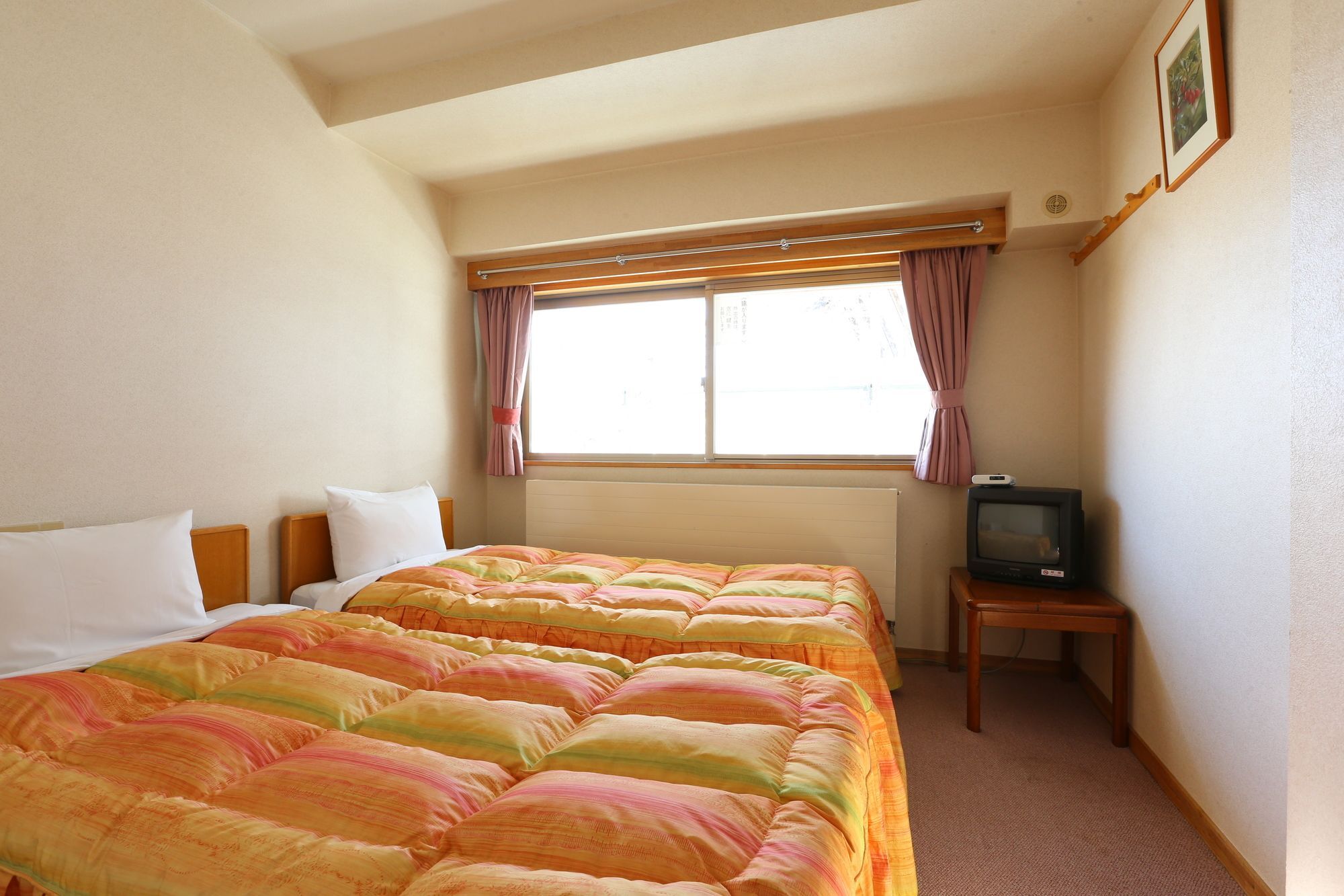 Hotel Mount Shiga Яманути Экстерьер фото
