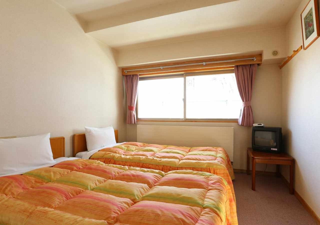 Hotel Mount Shiga Яманути Экстерьер фото
